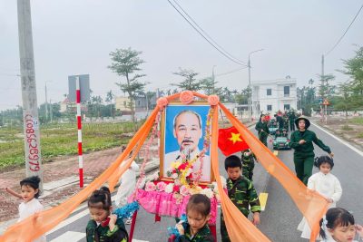 Buổi tham quan, giao lưu của các bé Trường Mầm non Hải Phương tại nhà thờ Giáo xứ Giáp Nam.